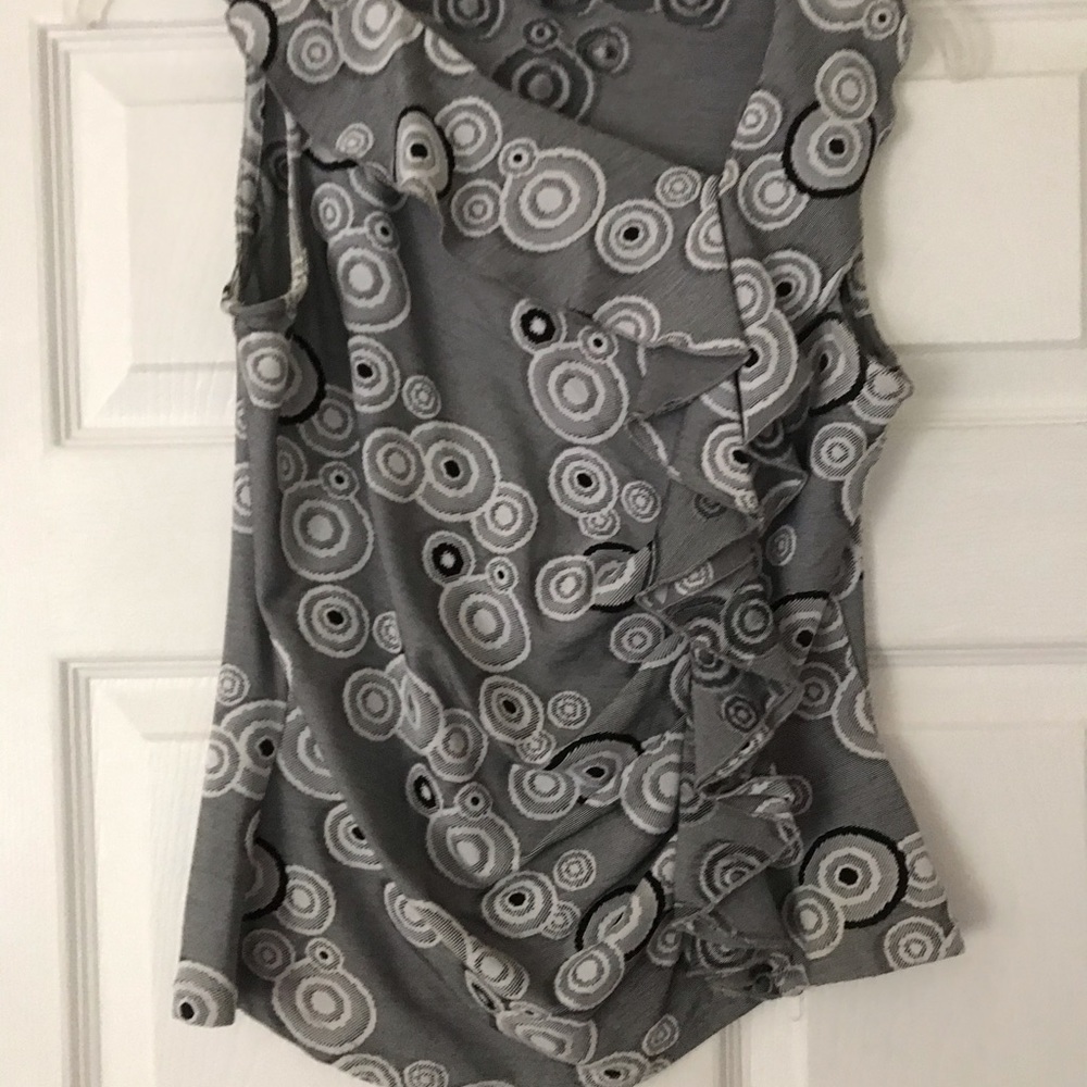 Sleeveless top
